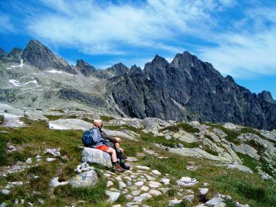20091007210749-high-tatras-bigcold-valley.jpg